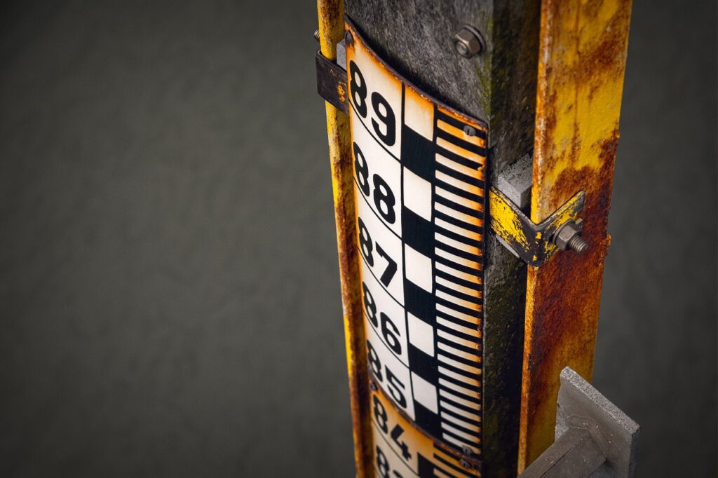 flood, measure up, water level, measurement, advertisement, water level indicator, monitoring, pay, water level, water level, water level, water level, water level